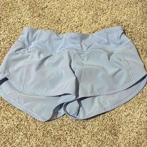 LULULEMON BLUE LINEN SPEED UPS LOW RISE SIZE 2 2.5 INCH